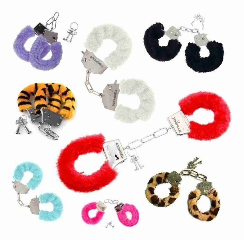 Esposas Metalicas Peluche Fur Love - Image 4